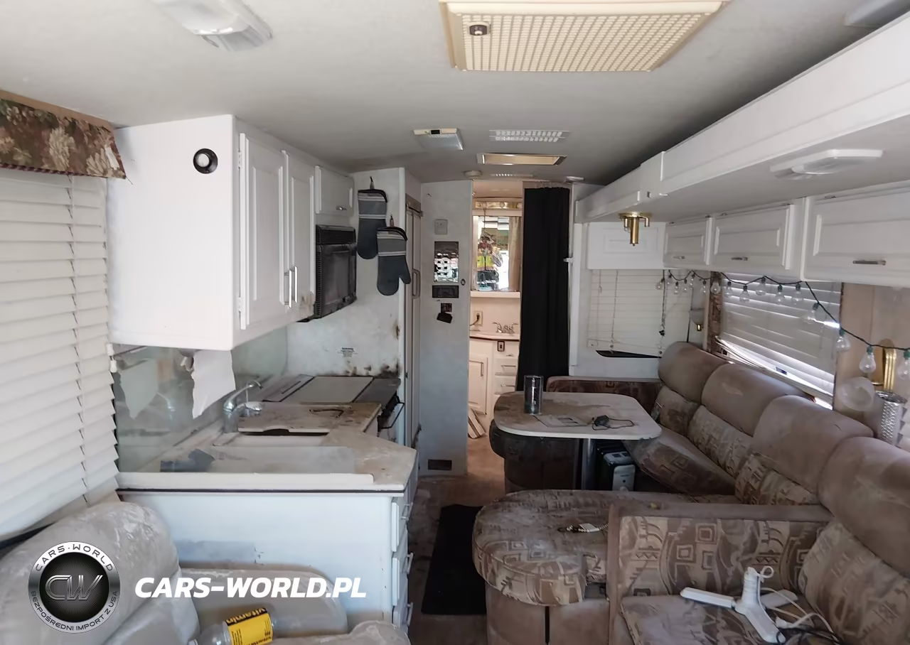 1997 Freightliner Chassis X Line Motor Home VIN:4UZ6XFBC9VC895747 - 6