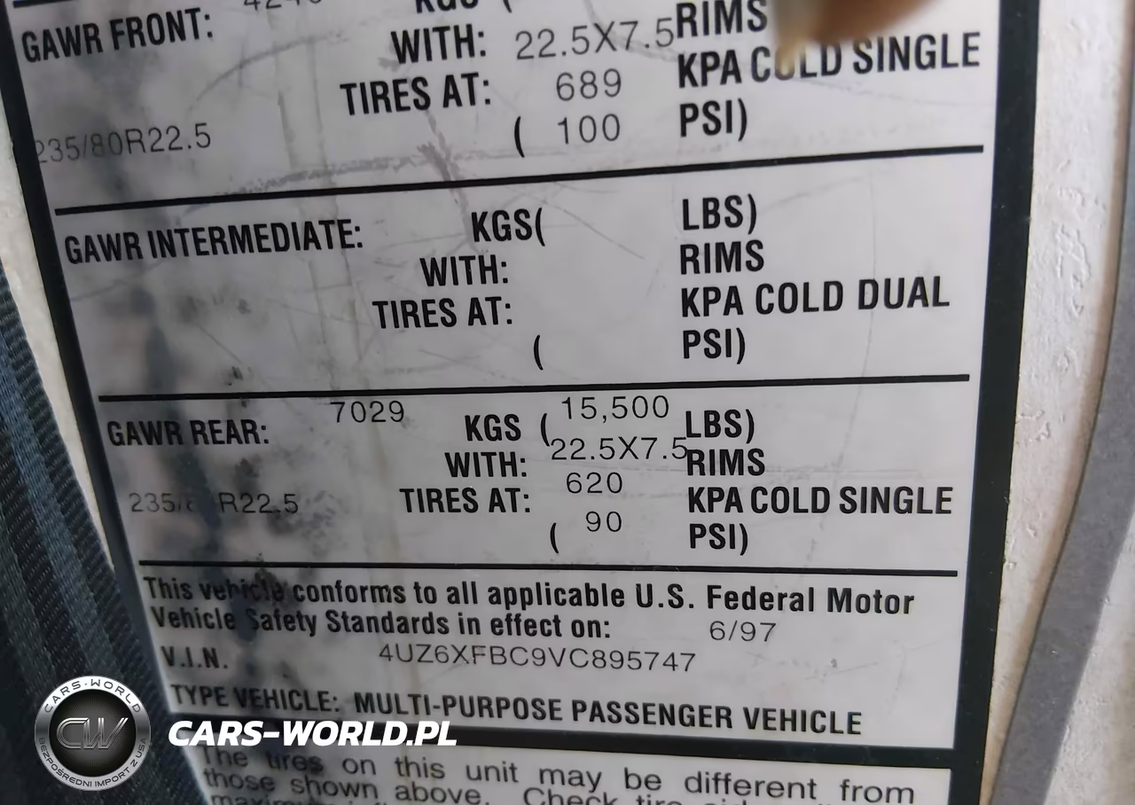 1997 Freightliner Chassis X Line Motor Home VIN:4UZ6XFBC9VC895747 - 9