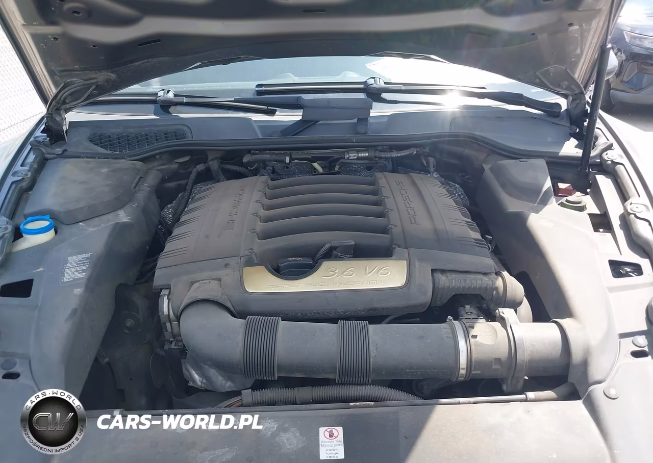 2012 Porsche Cayenne VIN:WP1AA2A22CLA02301 - 10