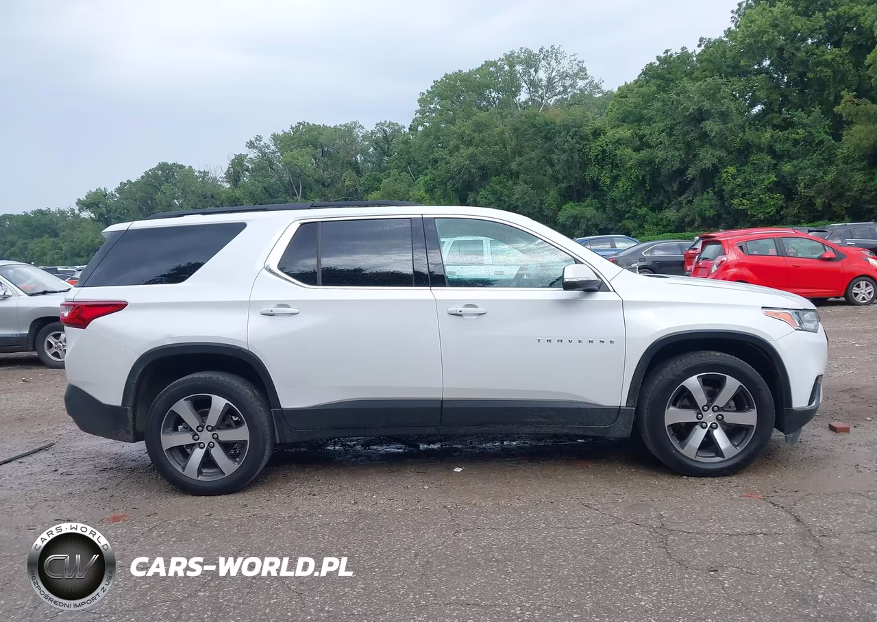 2021 Chevrolet Traverse Fwd Lt Leather VIN:1GNERHKW5MJ230183 - 13