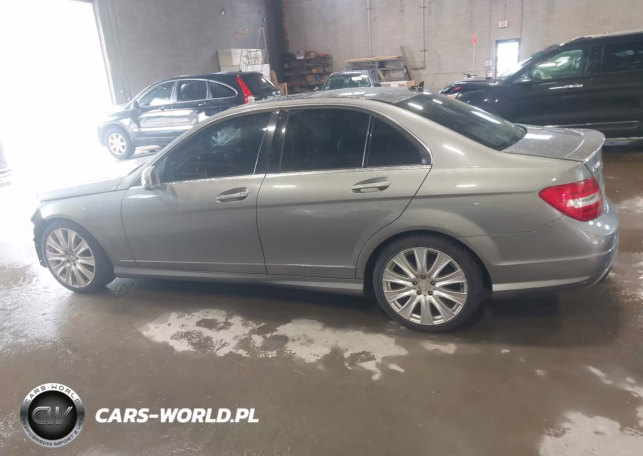 2013 Mercedes-Benz C 300 Sport 4Matic VIN:WDDGF8AB0DR283437 - 14