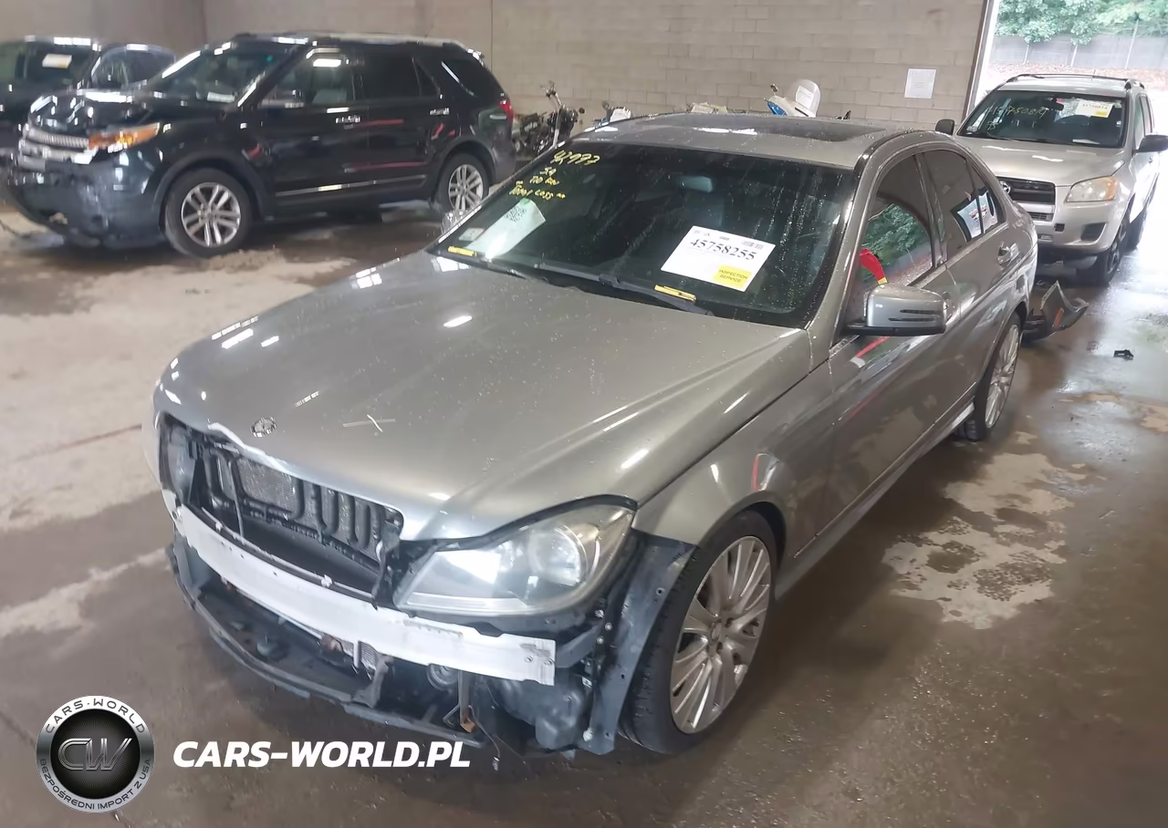2013 Mercedes-Benz C 300 Sport 4Matic VIN:WDDGF8AB0DR283437 - 2