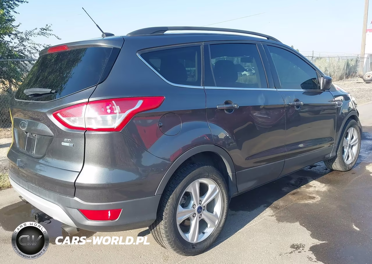 2015 Ford Escape Se VIN:1FMCU9GX7FUA97347 - 4