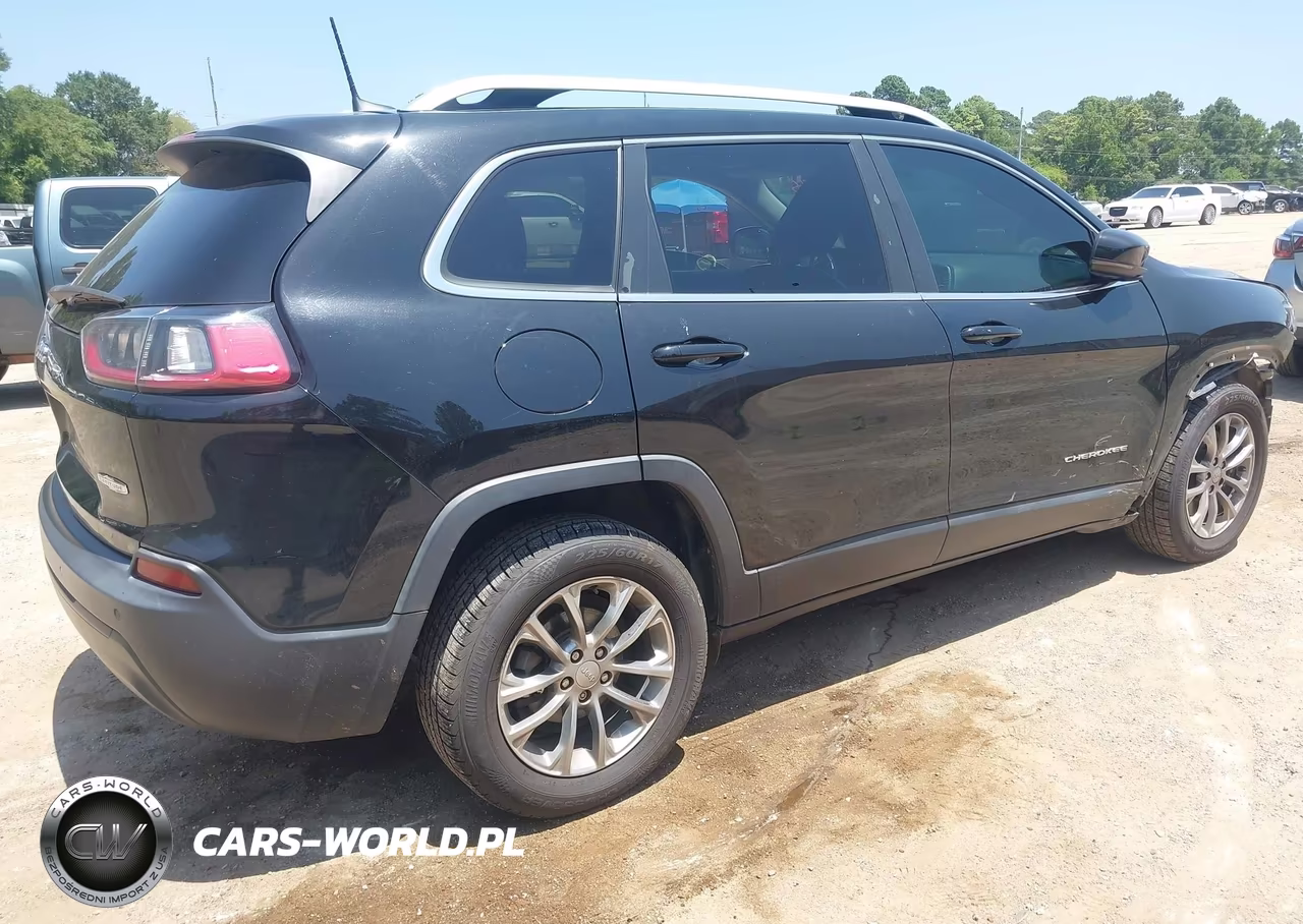 2019 Jeep Cherokee Latitude Plus Fwd VIN:1C4PJLLB6KD348634 - 4