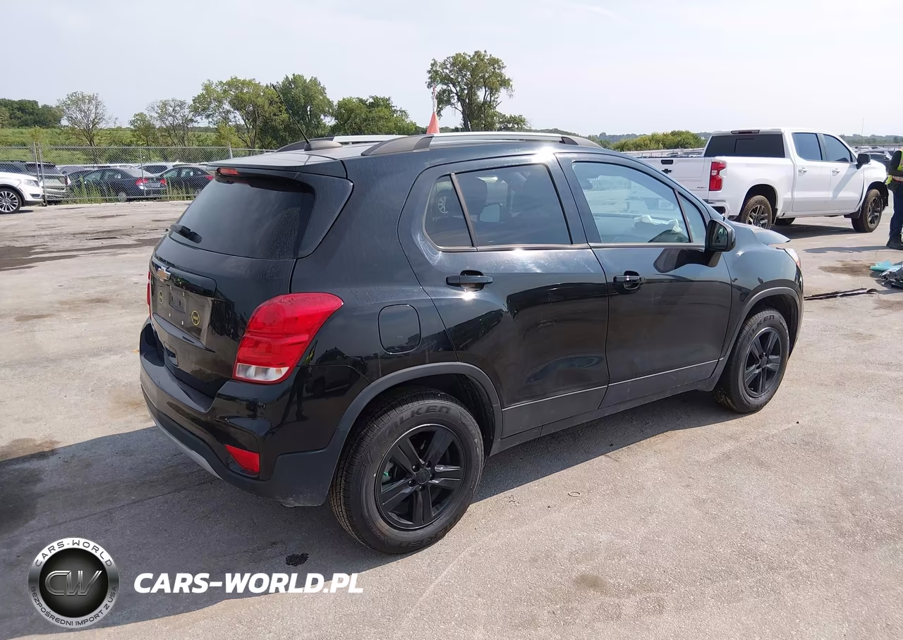 2021 Chevrolet Trax Awd Lt VIN:KL7CJPSB3MB347539 - 4