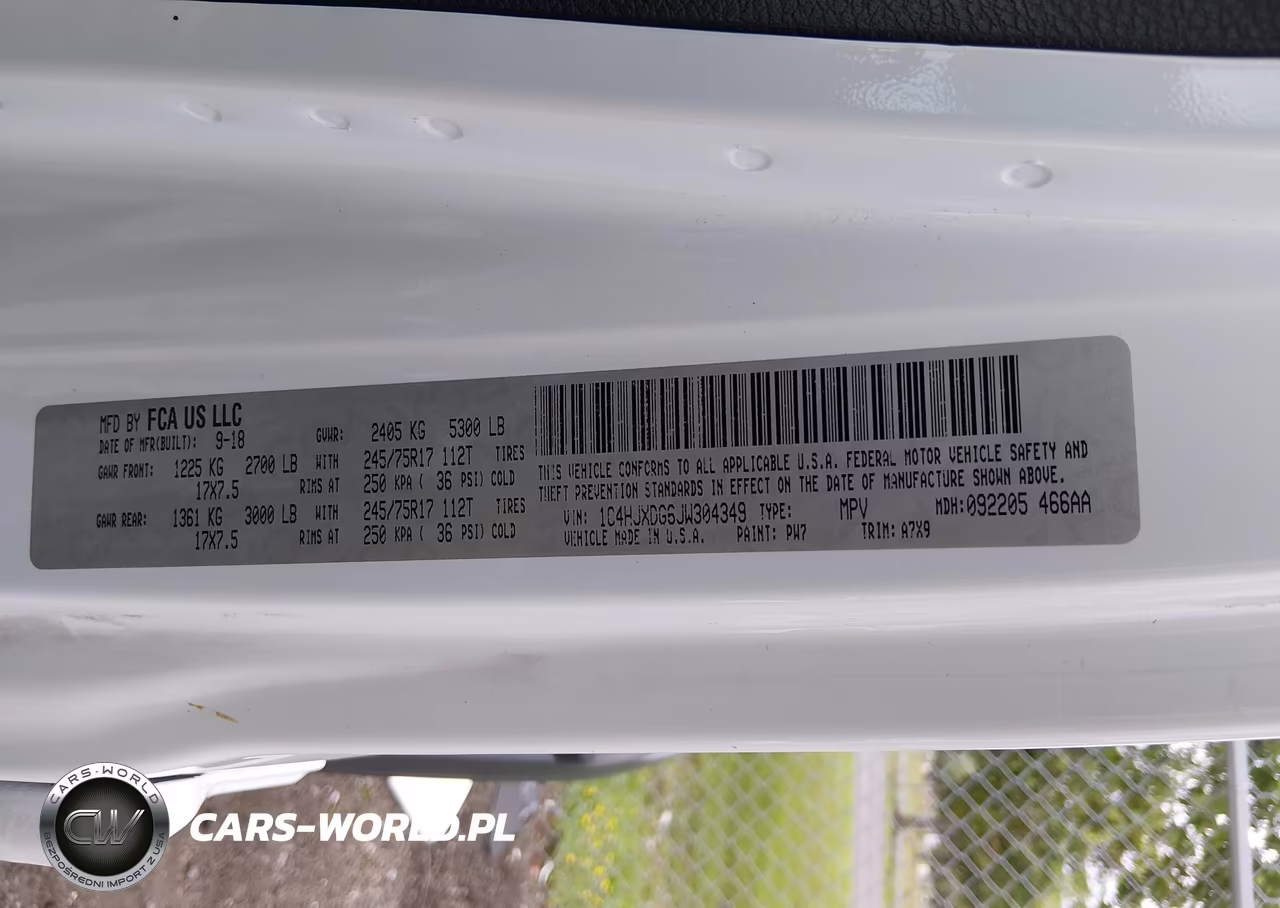 2018 Jeep Wrangler Unlimited Sport S 4X4 VIN:1C4HJXDG6JW304349 - 9