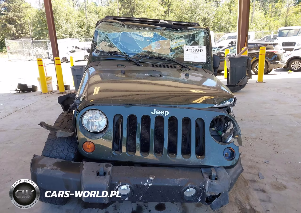 2011 Jeep Wrangler Unlimited Sahara VIN:1J4BA5H19BL518474 - 13