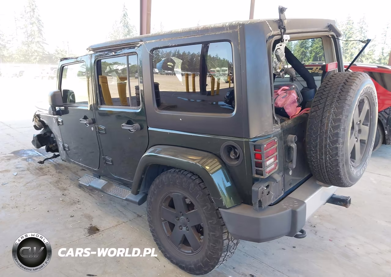 2011 Jeep Wrangler Unlimited Sahara VIN:1J4BA5H19BL518474 - 3