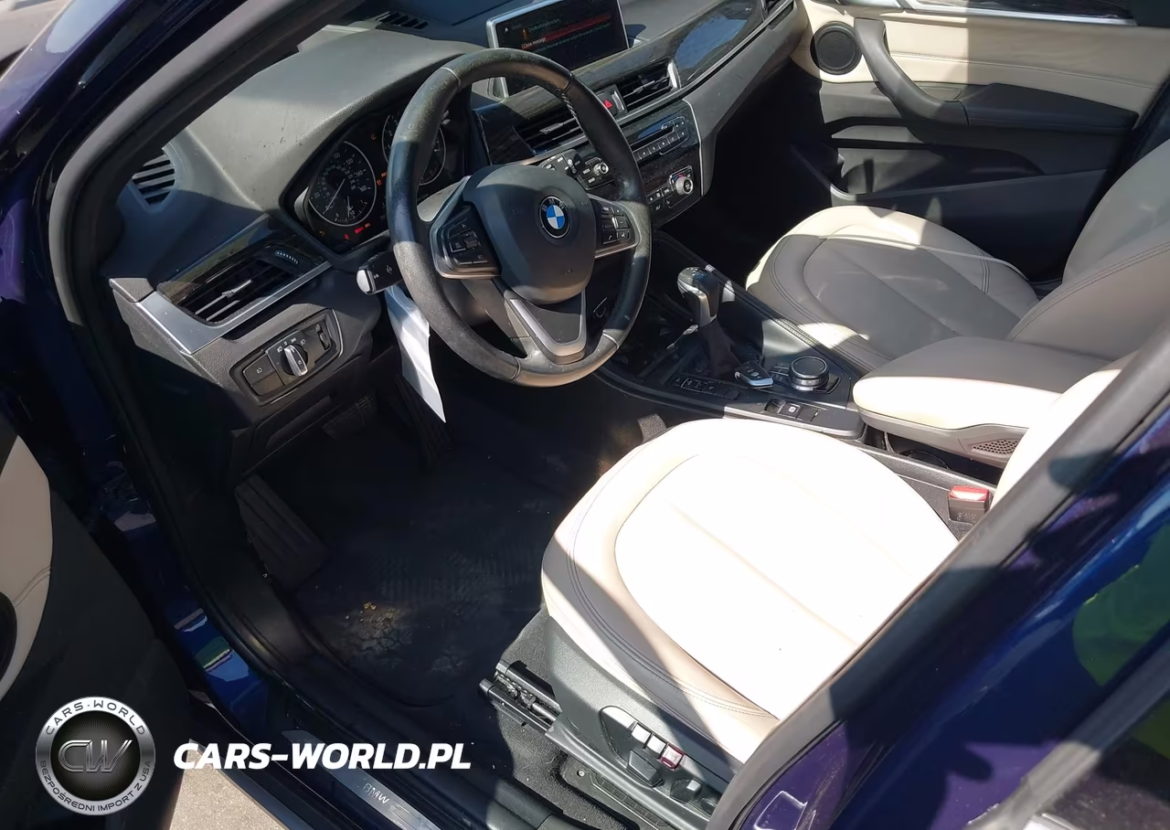 2018 BMW X1 Sdrive28I VIN:WBXHU7C34J5H42711 - 18