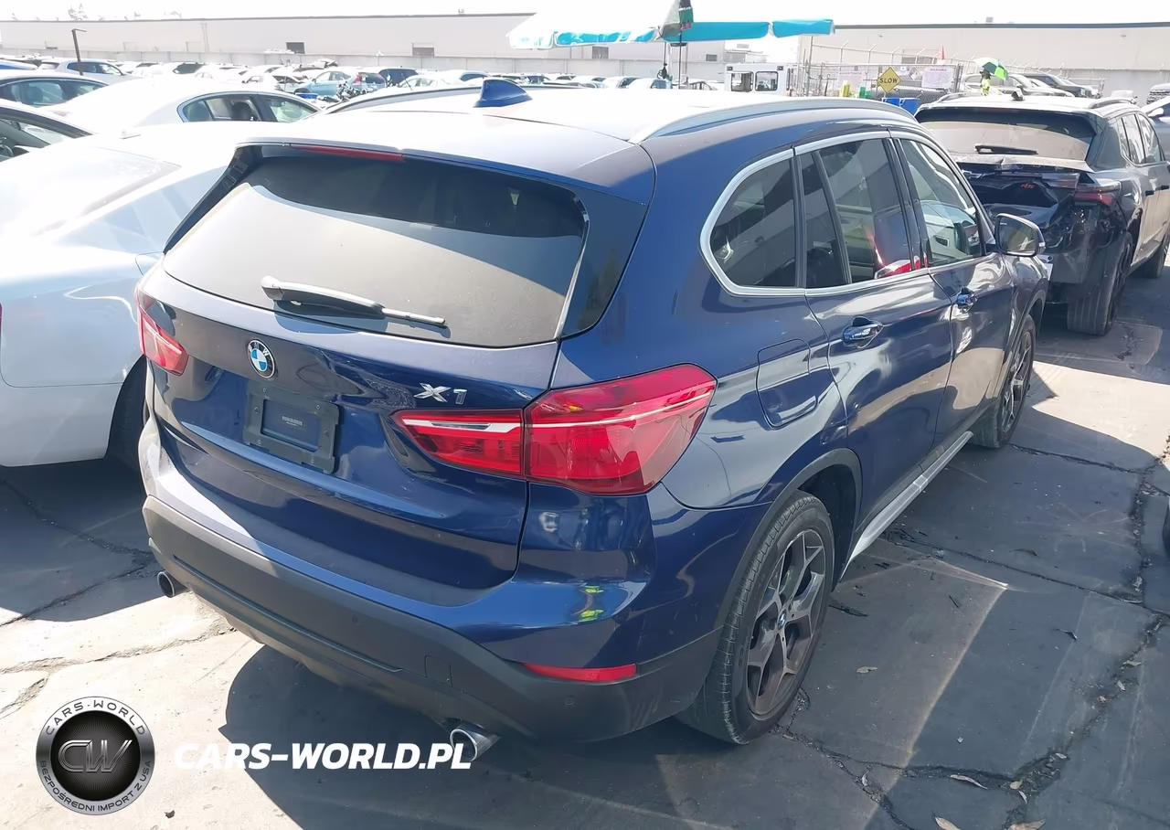 2018 BMW X1 Sdrive28I VIN:WBXHU7C34J5H42711 - 4