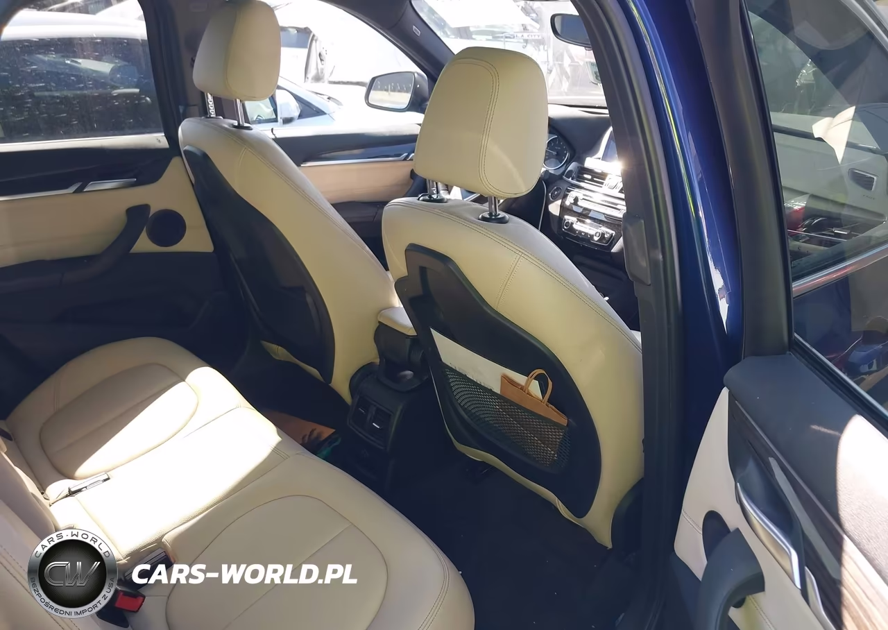 2018 BMW X1 Sdrive28I VIN:WBXHU7C34J5H42711 - 8