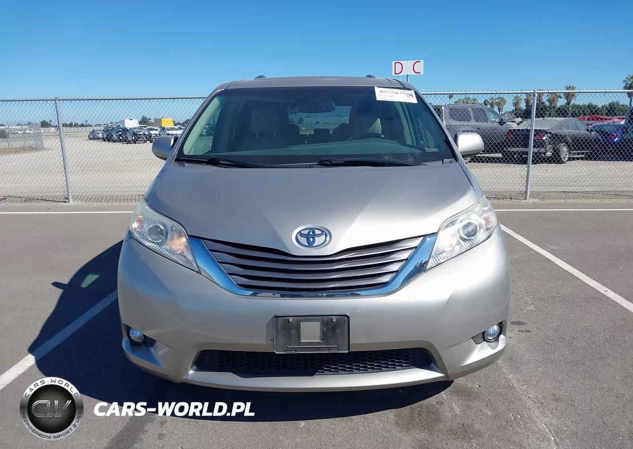 2017 Toyota Sienna Xle 8 Passenger VIN:5TDYZ3DCXHS897786 - 13