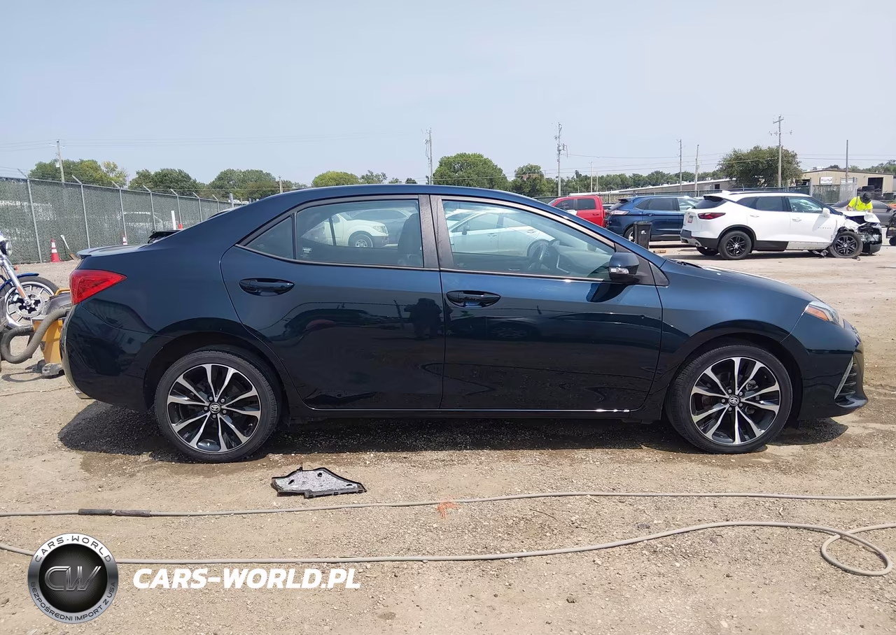 2018 Toyota Corolla Se VIN:2T1BURHE2JC010022 - 13