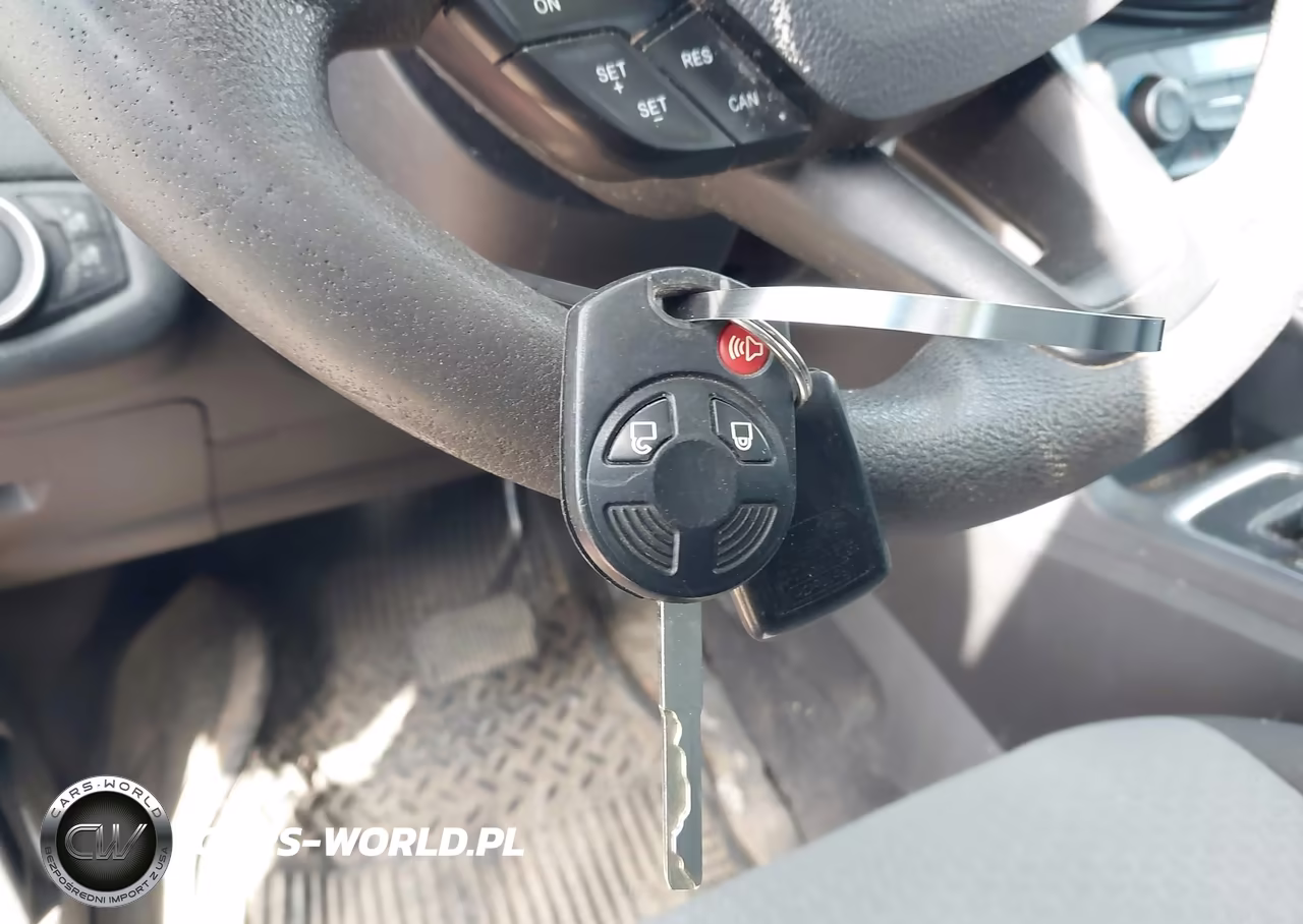 2018 Ford Escape Se VIN:1FMCU9GD8JUA51024 - 11