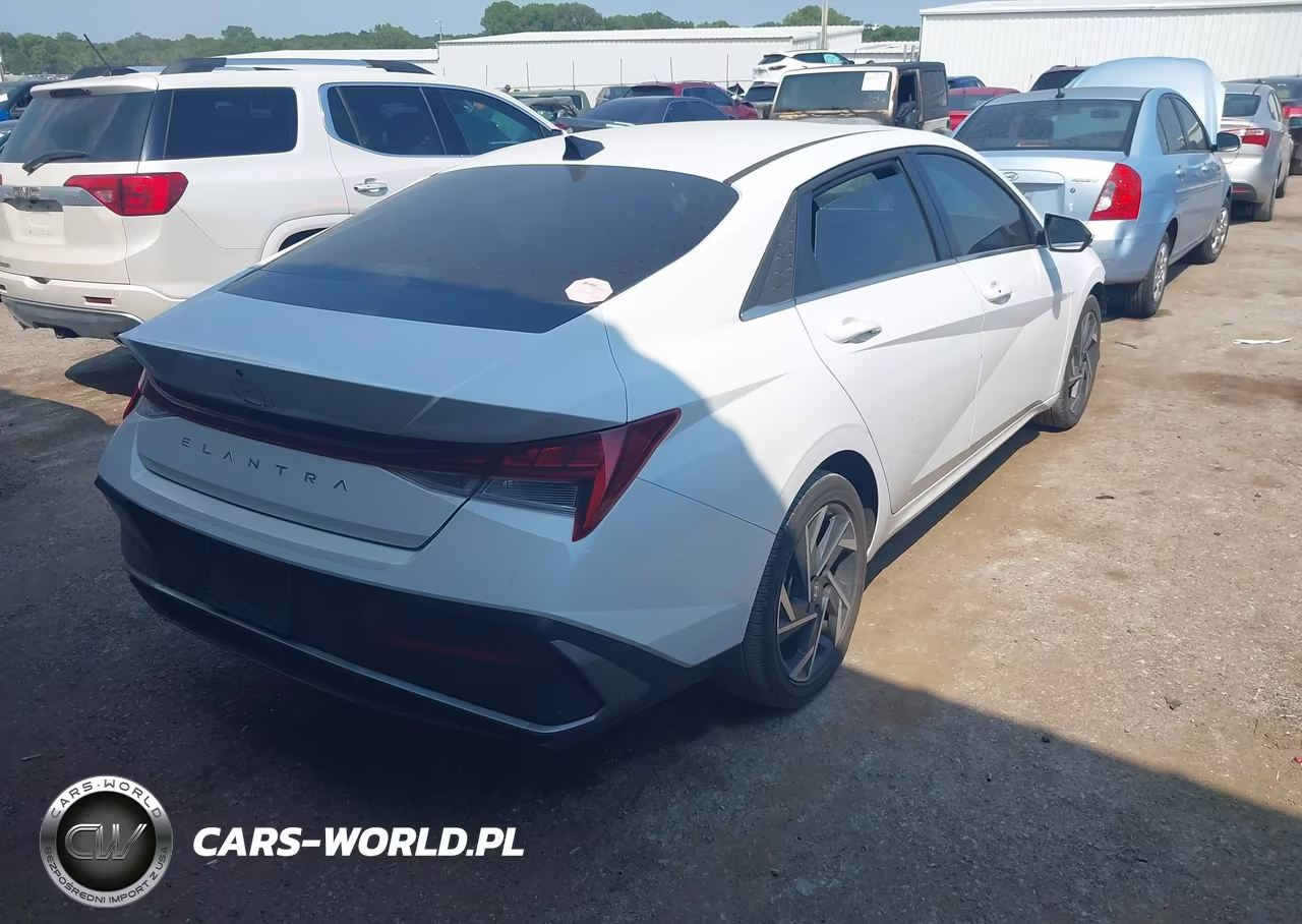 2025 Hyundai Elantra Sel Convenience VIN:KMHLS4DG9SU946613 - 4
