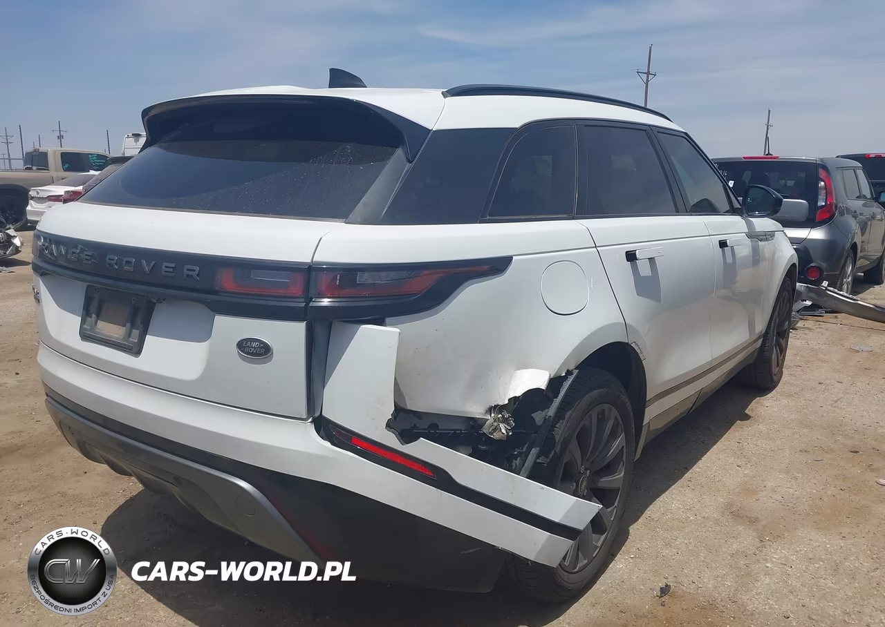 2018 Land Rover Range Rover Velar P250 Se R-Dynamic VIN:SALYL2RXXJA757384 - 4