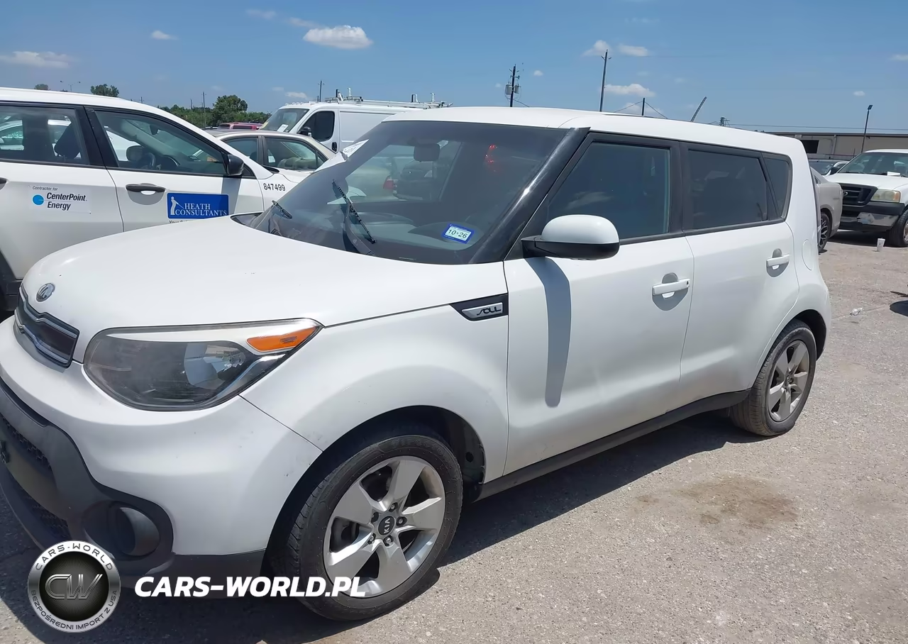 2018 Kia Soul VIN:KNDJN2A26J7560213 - 2