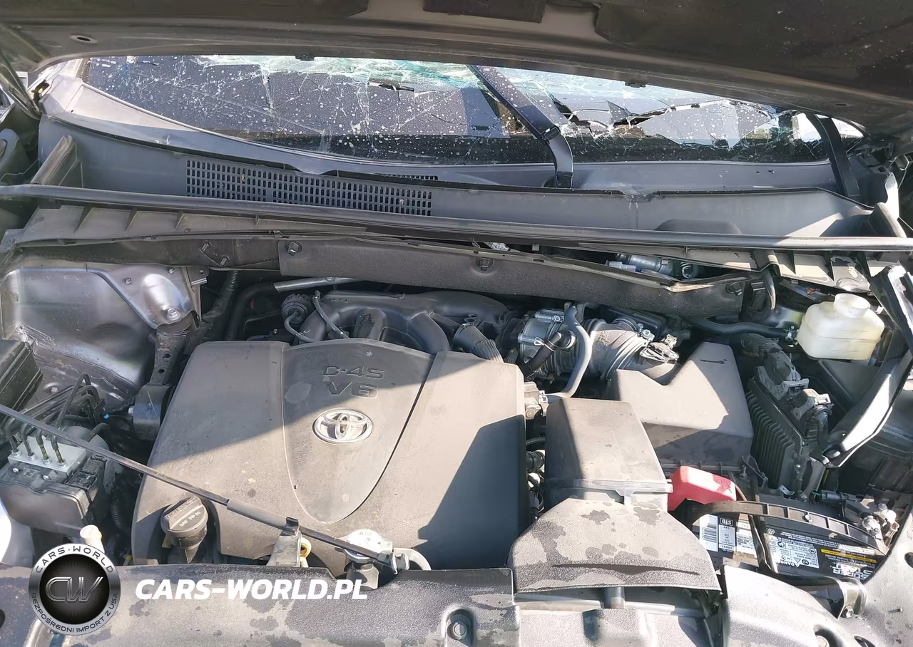2019 Toyota Highlander Limited VIN:5TDYZRFH7KS350042 - 10