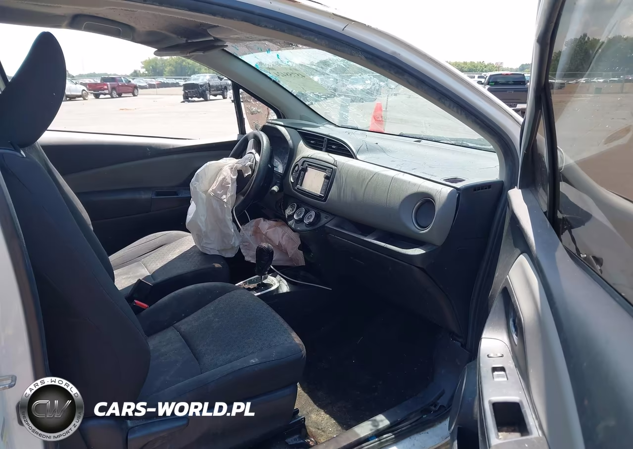 2015 Toyota Yaris Le VIN:VNKJTUD30FA055792 - 5
