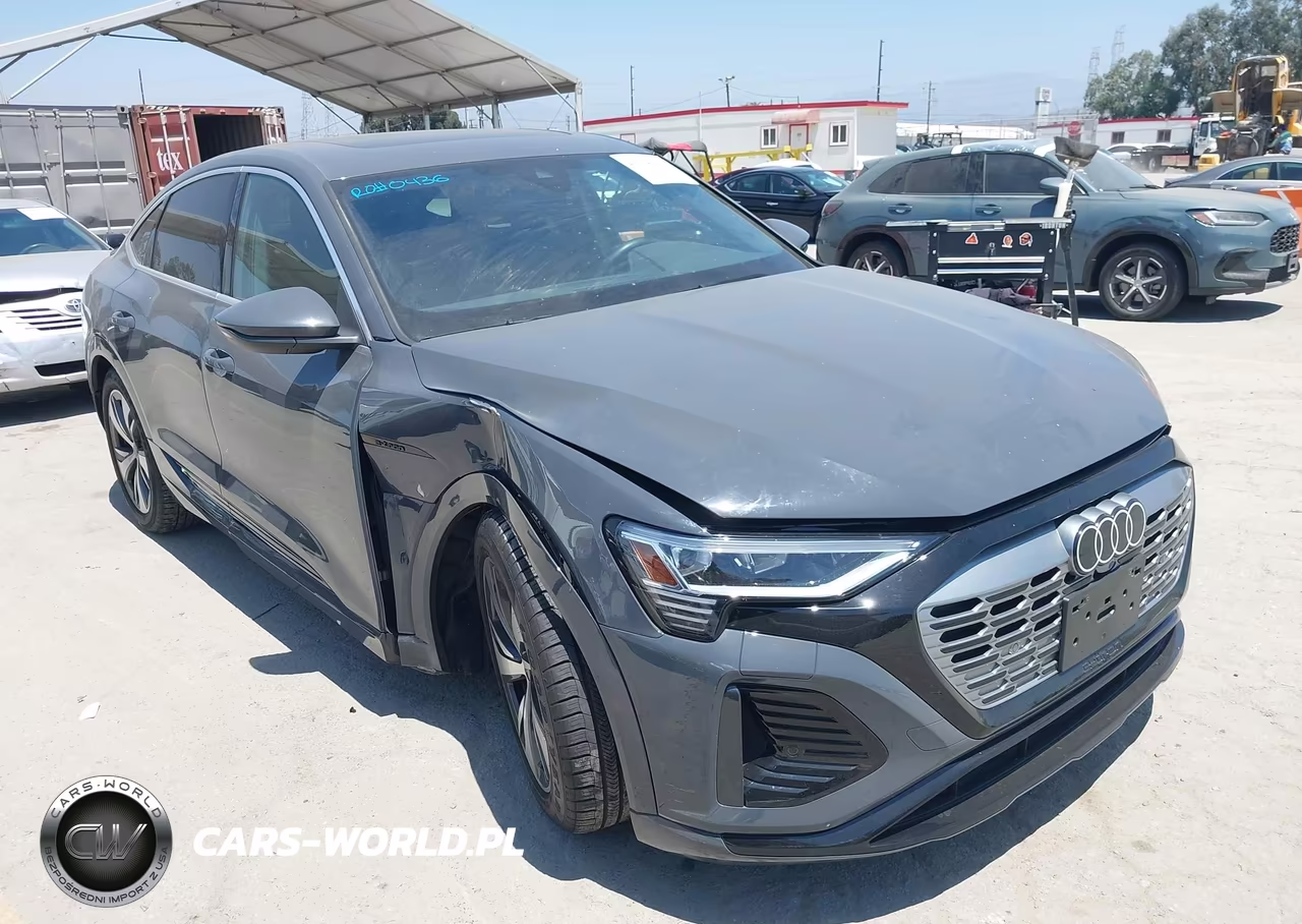 2024 Audi Q8 E-Tron S Line Premium Quattro – zdjęcie 1 z 18