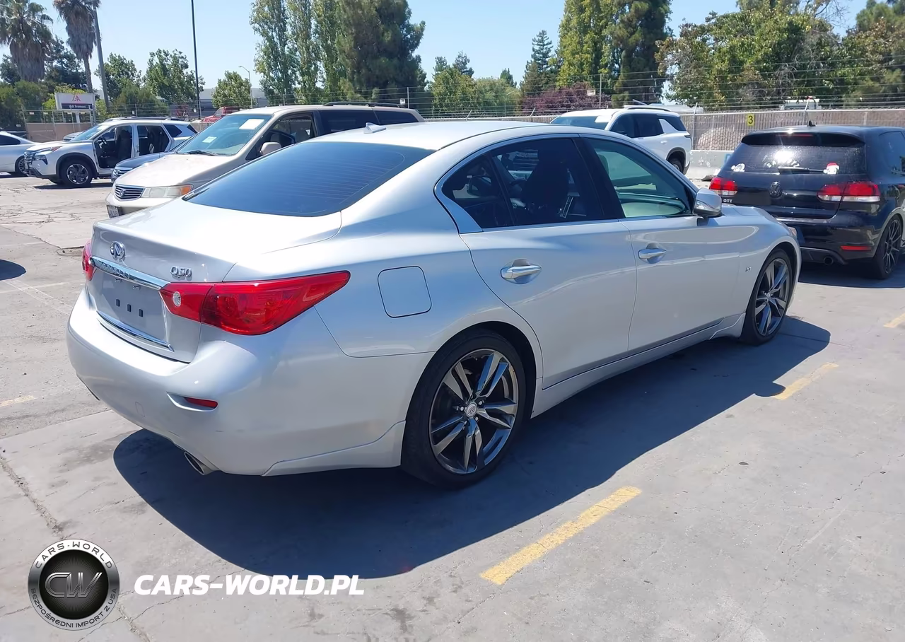 2015 Infiniti Q50 Premium VIN:JN1BV7AP0FM348349 - 4