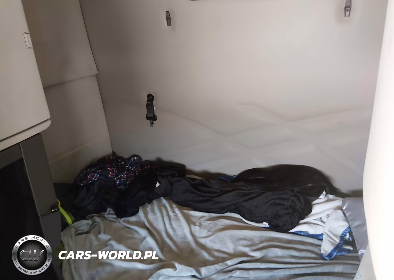 2017 Volvo Vnl VIN:4V4NC9EHXHN979061 - 6