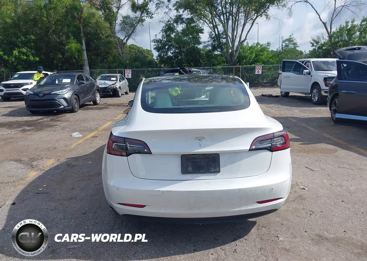 2021 Tesla Model 3 Standard Range Plus Rear-Wheel Drive VIN:5YJ3E1EA3MF978327 - 15
