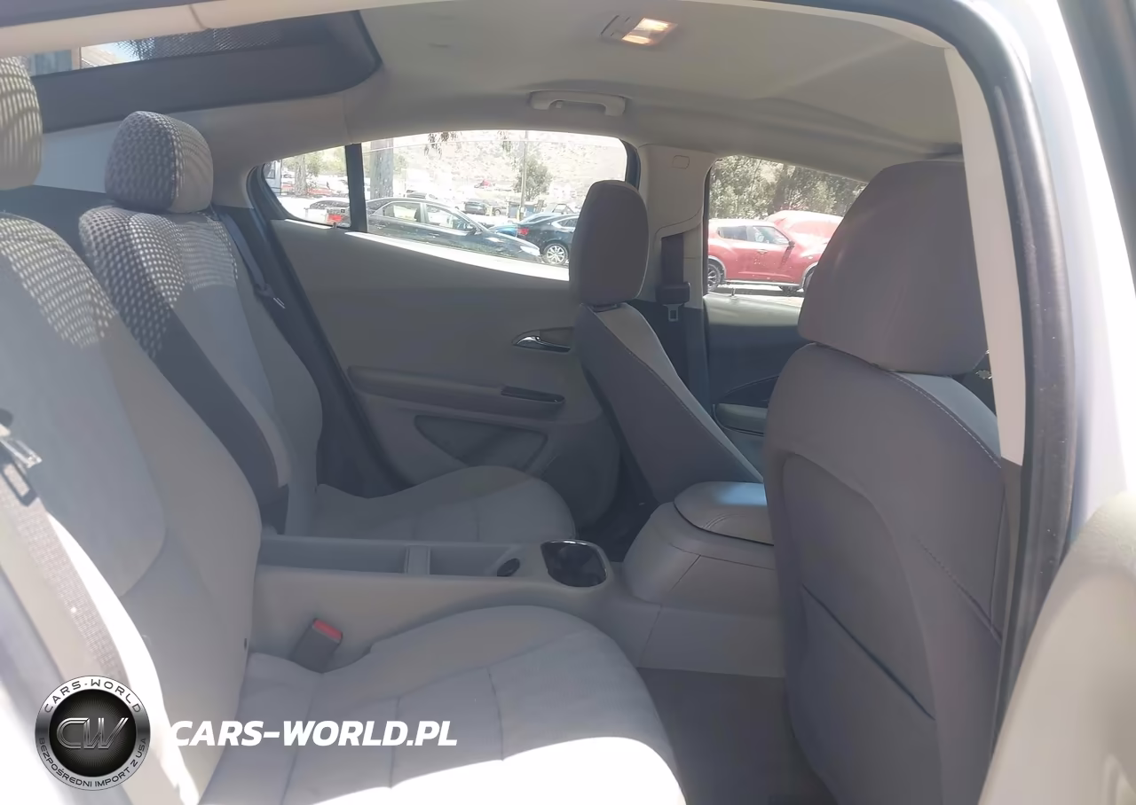2014 Chevrolet Volt VIN:1G1RE6E4XEU153131 - 8