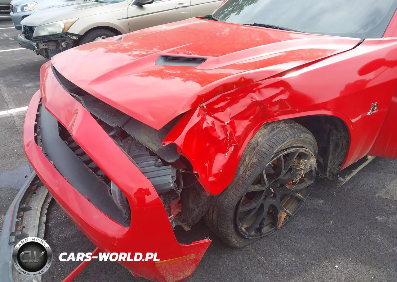 2015 Dodge Challenger R-T Scat Pack VIN:2C3CDZFJ2FH736730 - 6
