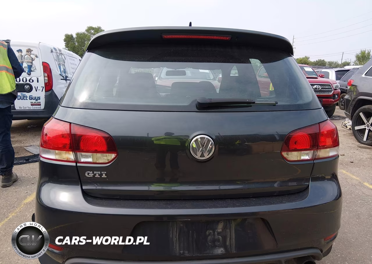 2012 Volkswagen Gti 2-Door VIN:WVWFV7AJ3CW303092 - 17