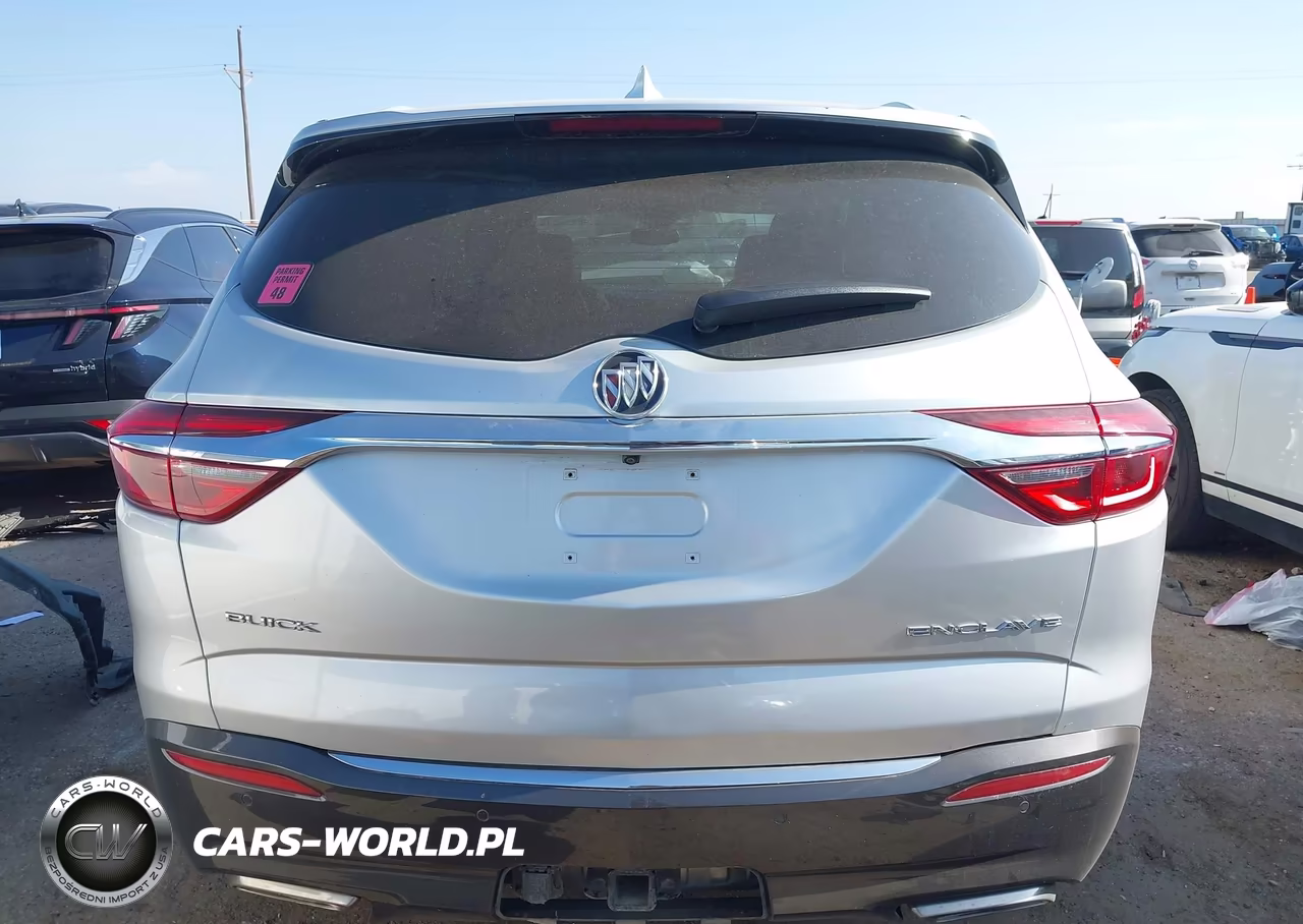 2018 Buick Enclave Premium VIN:5GAERCKW7JJ224331 - 17