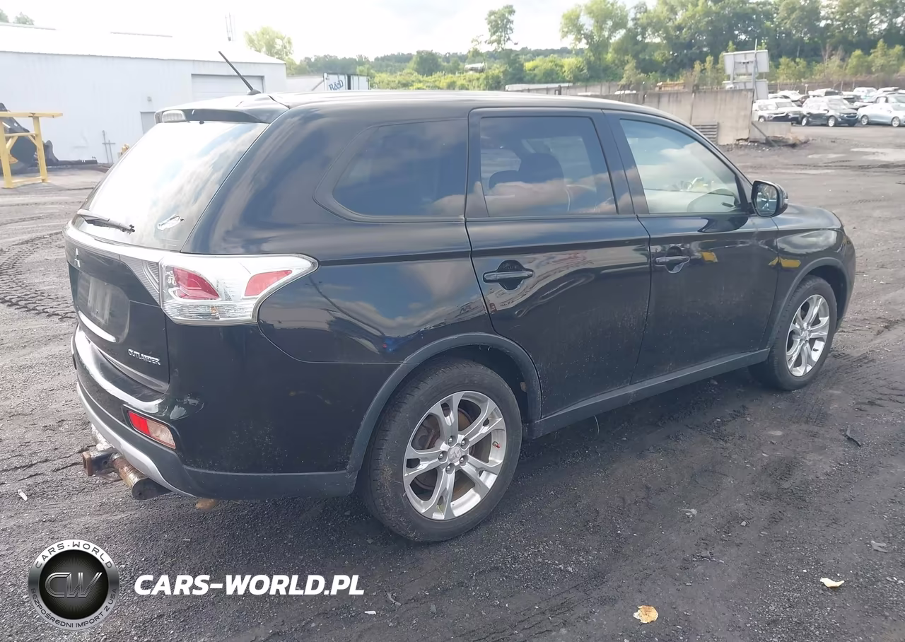 2015 Mitsubishi Outlander Se VIN:JA4AZ3A37FZ012536 - 4