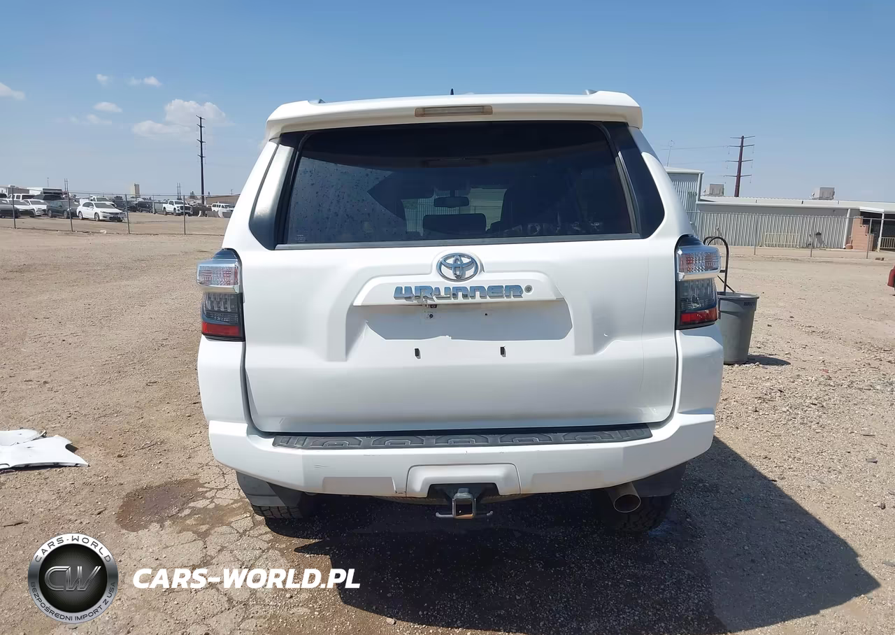 2018 Toyota 4Runner Sr5 Premium VIN:JTEBU5JR7J5500647 - 17