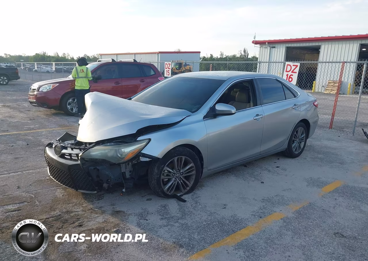 2015 Toyota Camry Se VIN:4T1BF1FK7FU499737 - 2