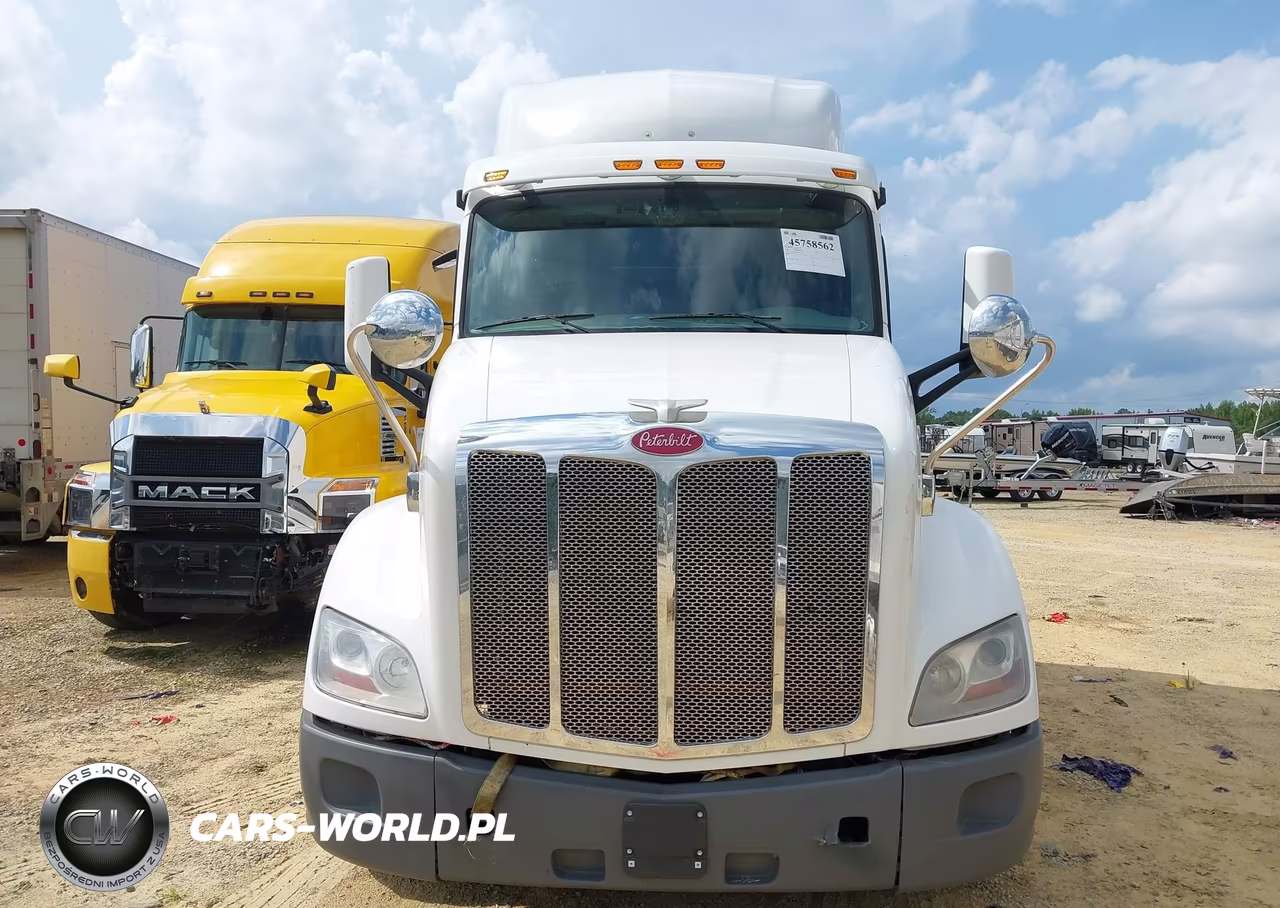 2018 Peterbilt 579 VIN:1XPBDP9X2JD493520 - 16