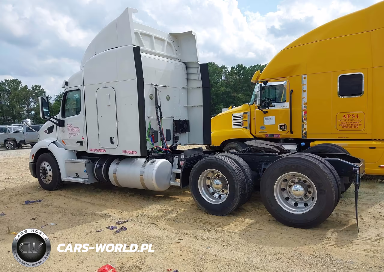 2018 Peterbilt 579 VIN:1XPBDP9X2JD493520 - 18