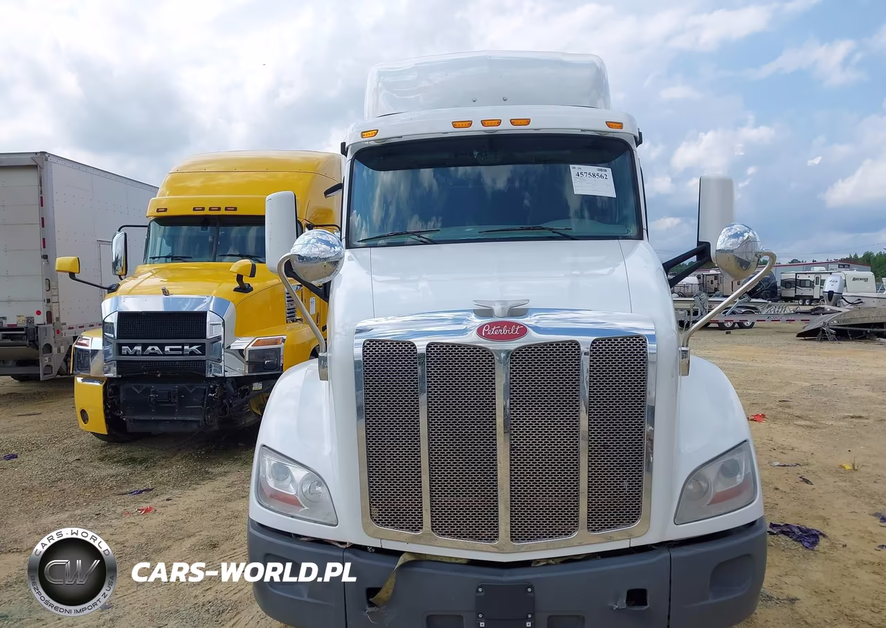 2018 Peterbilt 579 VIN:1XPBDP9X2JD493520 - 24