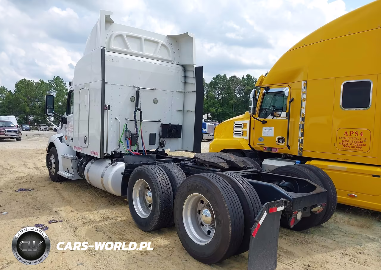 2018 Peterbilt 579 VIN:1XPBDP9X2JD493520 - 3