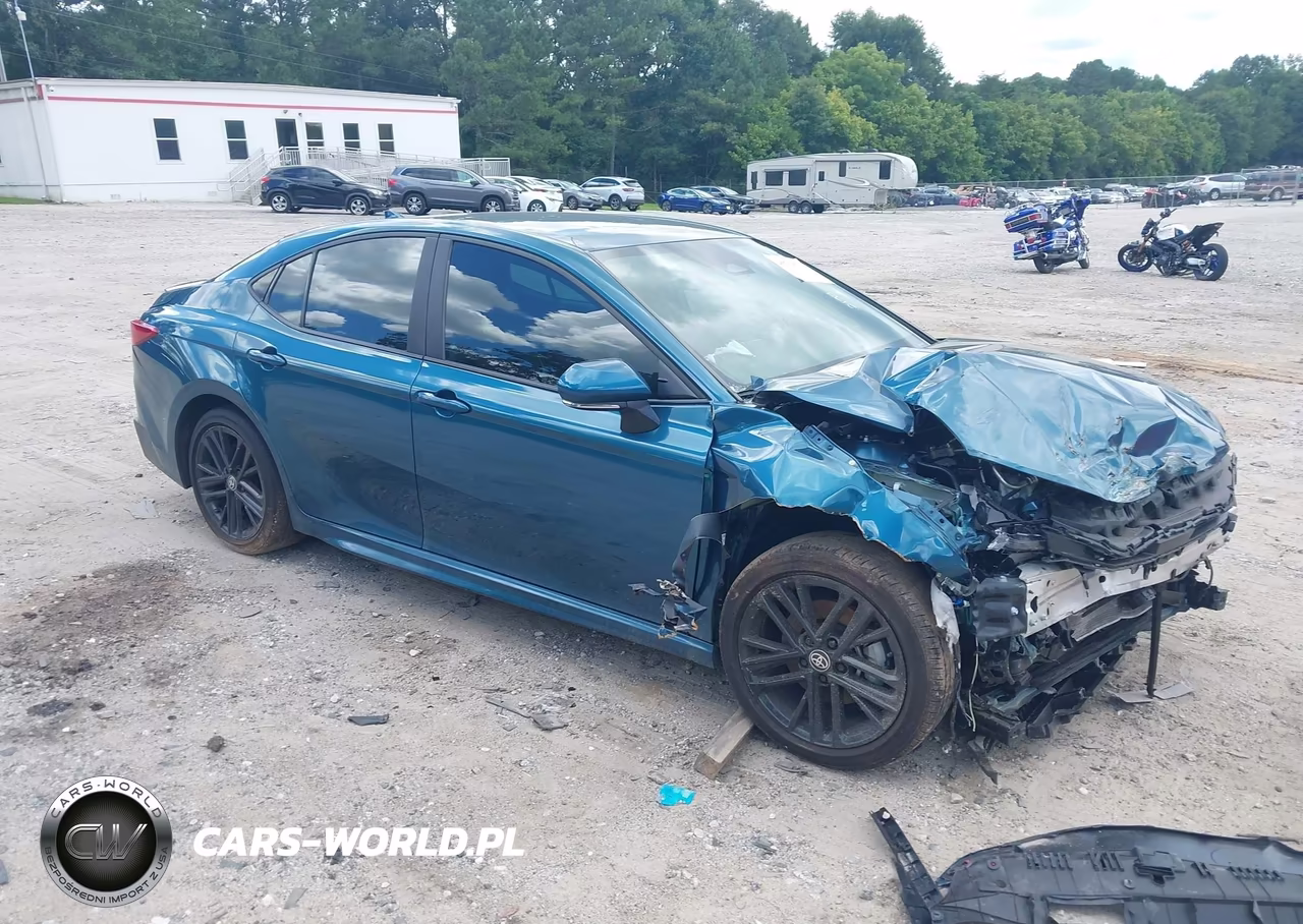 2025 Toyota Camry Se – zdjęcie 1 z 16
