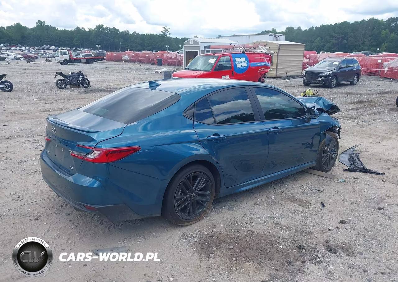 2025 Toyota Camry Se VIN:4T1DAACK2SU123937 - 4