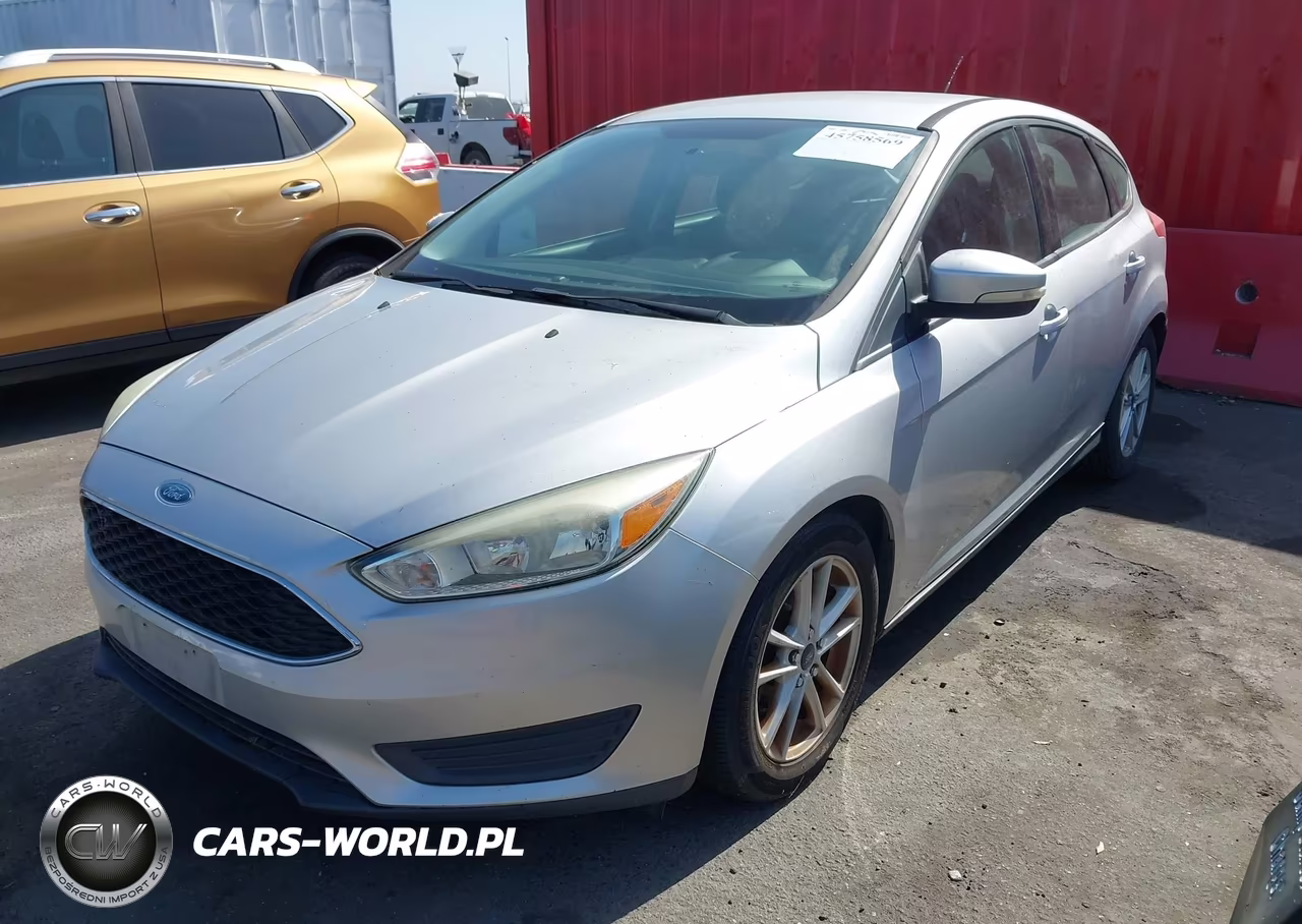 2015 Ford Focus Se VIN:1FADP3K2XFL224452 - 6