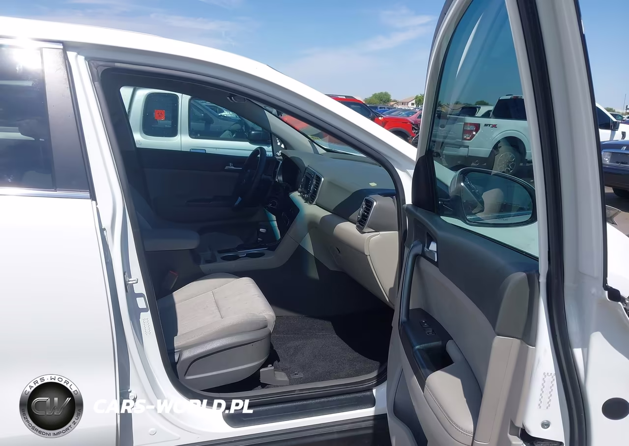 2019 Kia Sportage Lx VIN:KNDPM3AC9K7510225 - 5