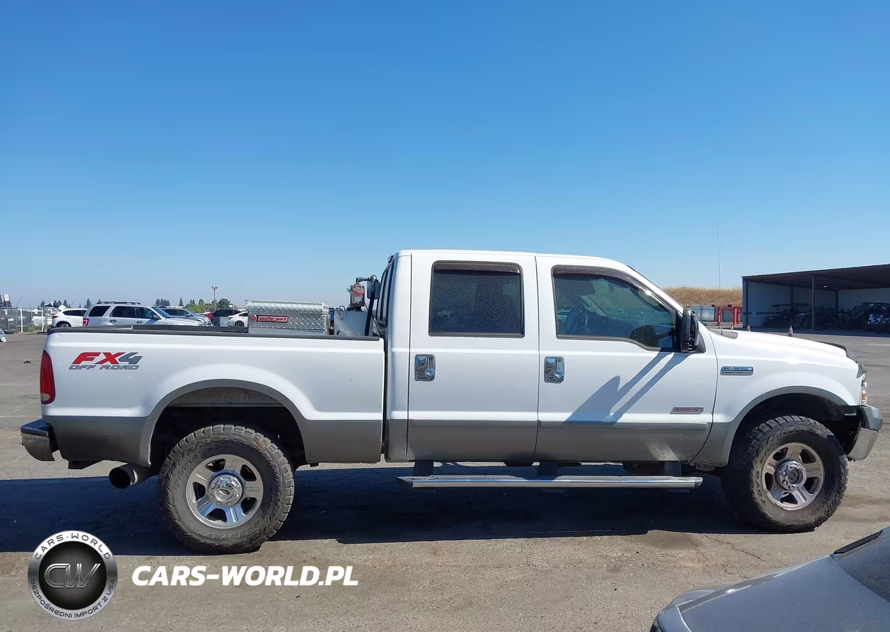 2005 Ford F-350 Lariat-Xl-Xlt VIN:1FTWW31P05EB07212 - 14