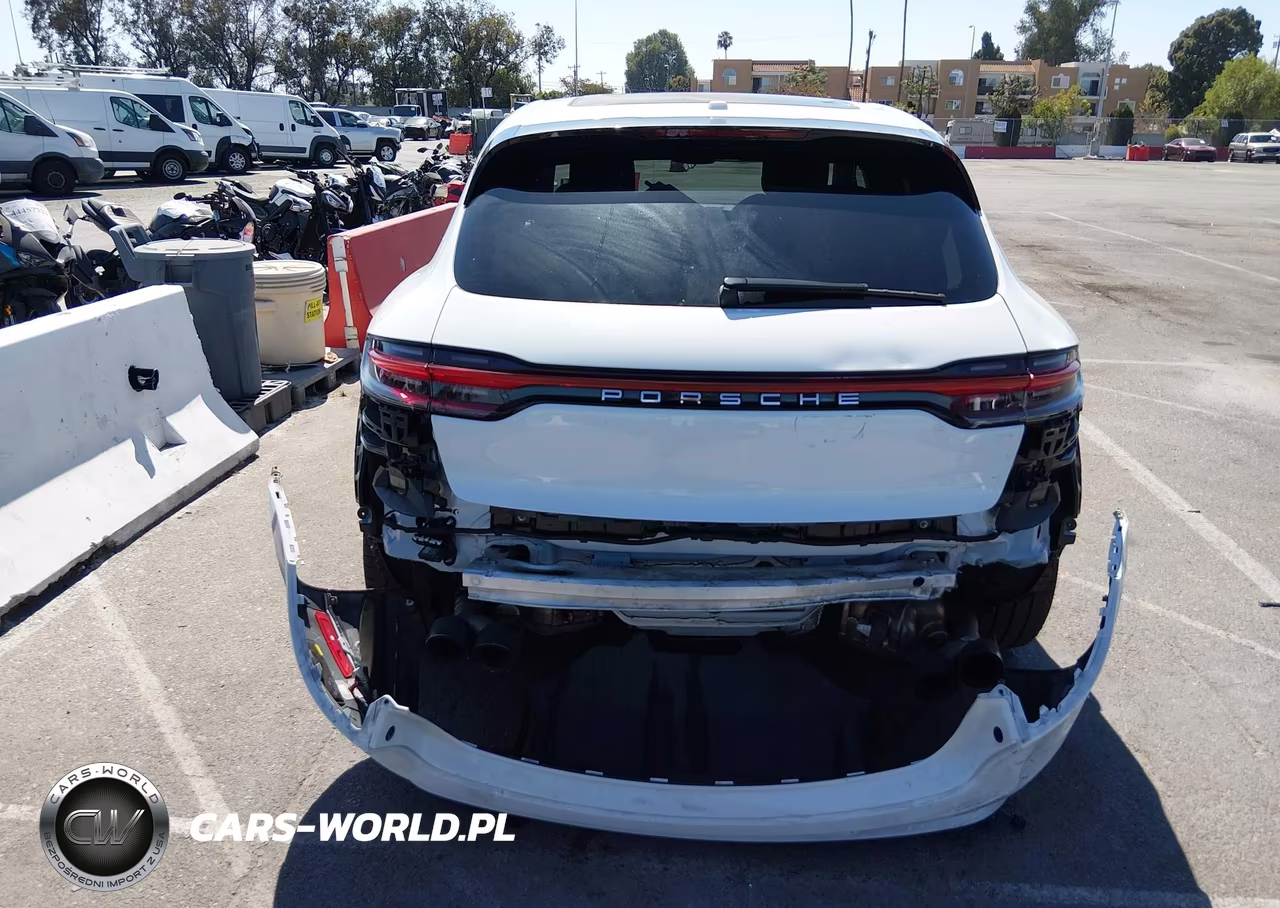 2024 Porsche Macan T VIN:WP1AA2A58RLB02311 - 16