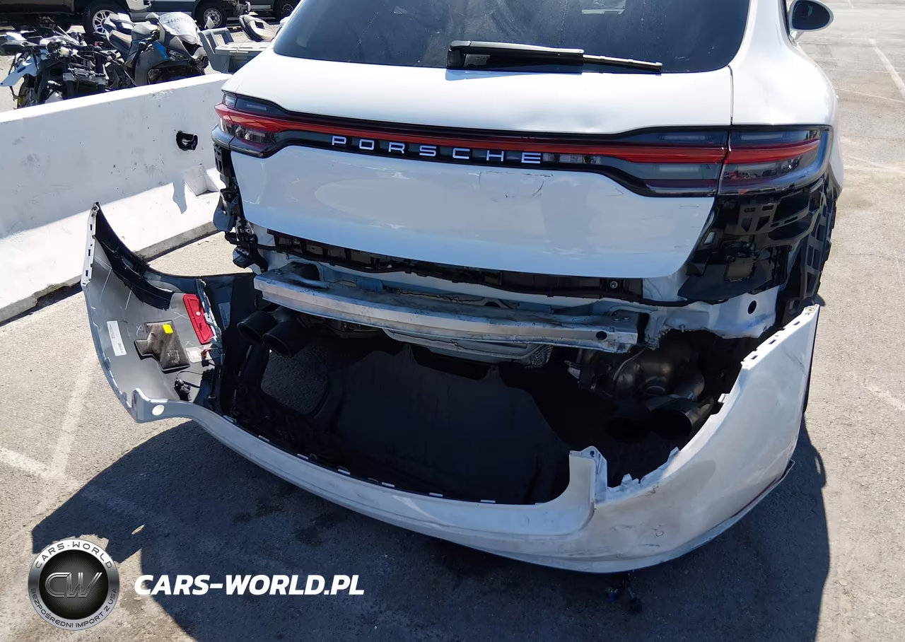 2024 Porsche Macan T VIN:WP1AA2A58RLB02311 - 6