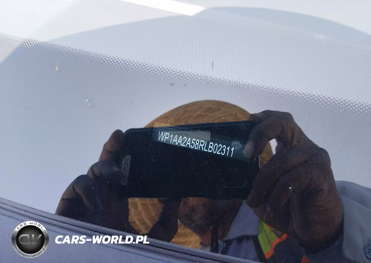 2024 Porsche Macan T VIN:WP1AA2A58RLB02311 - 9
