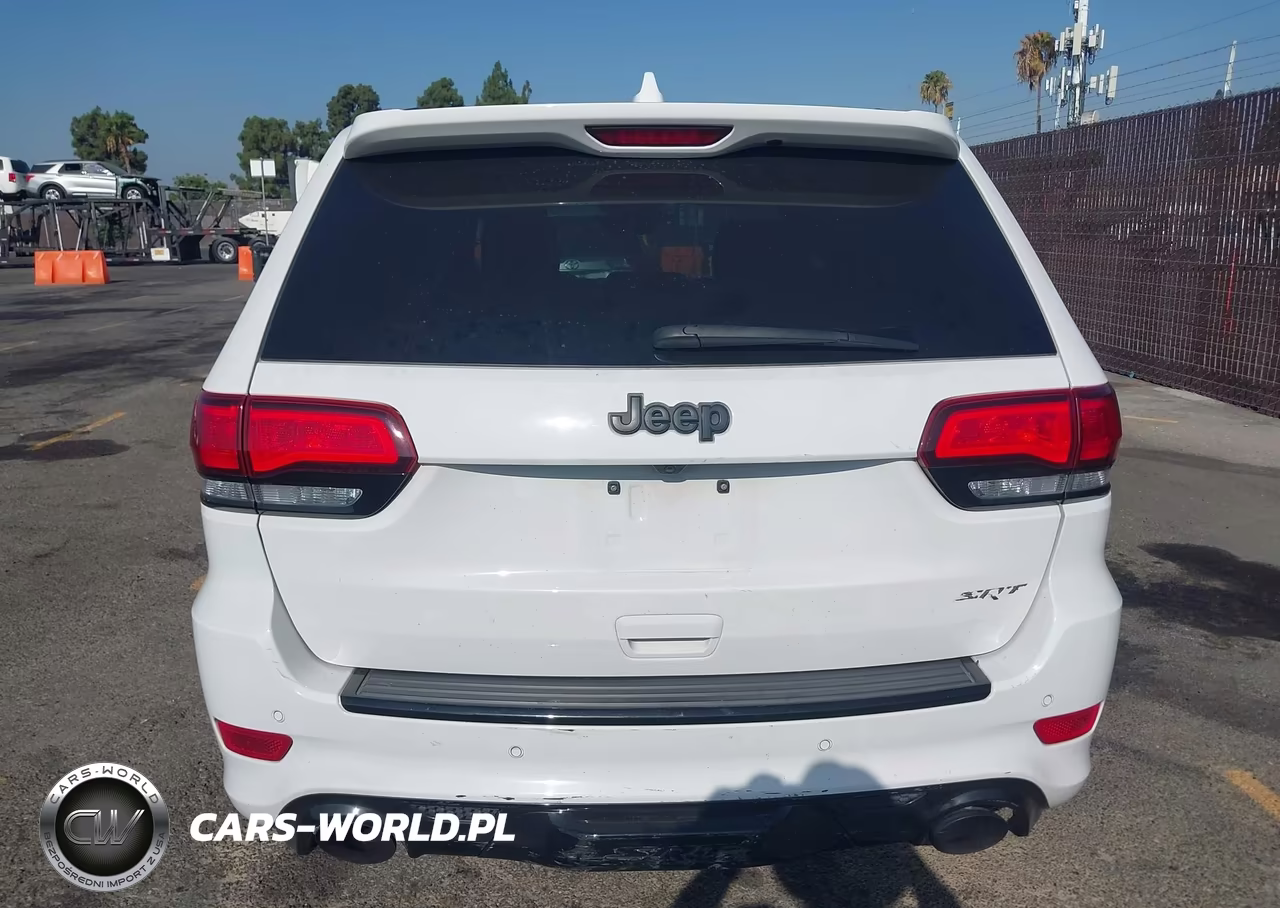 2019 Jeep Grand Cherokee Srt 4X4 VIN:1C4RJFDJ9KC683604 - 16