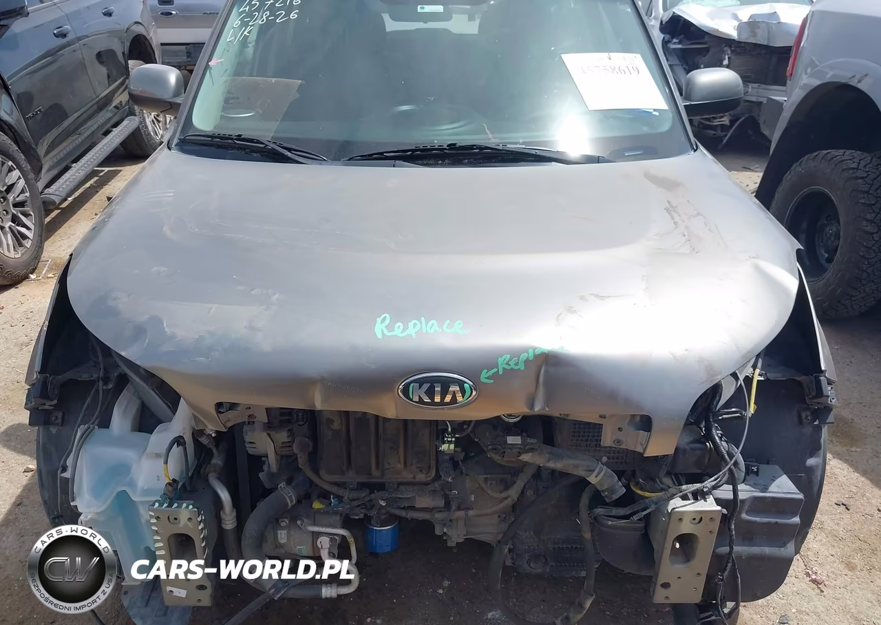 2016 Kia Soul + VIN:KNDJP3A51G7312745 - 6
