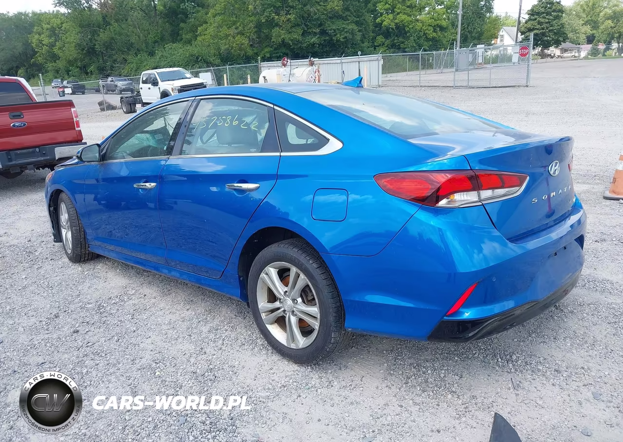 2018 Hyundai Sonata Limited VIN:5NPE34AF7JH642579 - 3