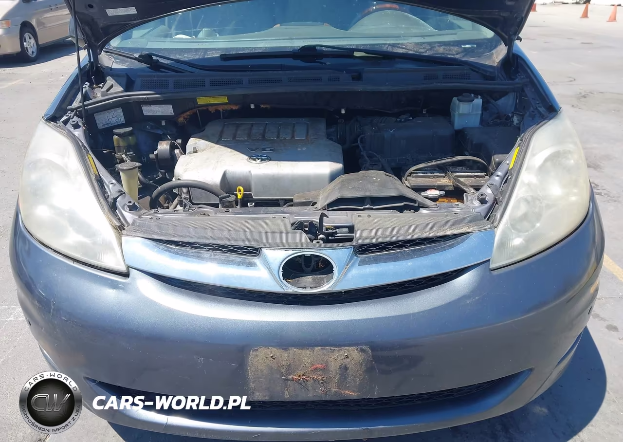 2008 Toyota Sienna Limited VIN:5TDBK22CX8S010520 - 10
